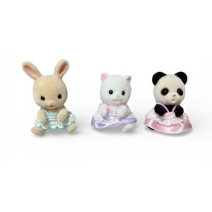 Calico Critters Japanese Sylvanian Families Castle Yumeiro Yuenchi‎ Baby 3 Dolls
